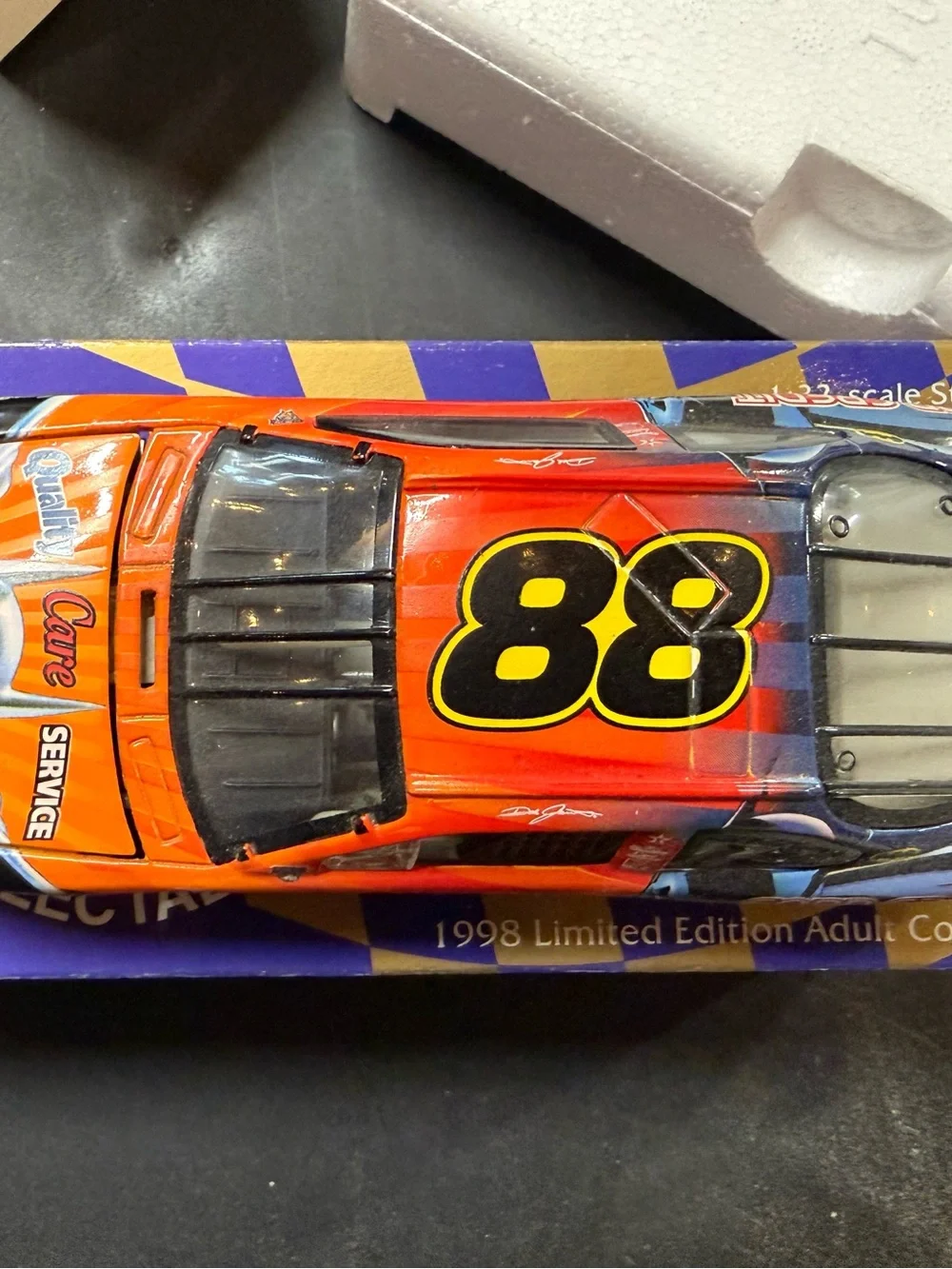 1:32 scale NASCAR set; Batman & Joker - Picture 5 of 9